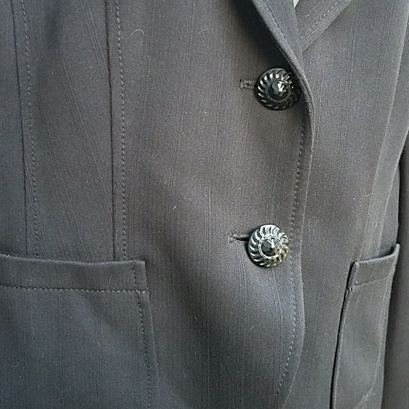 Back Blazer by Script - Picture 2 of 4